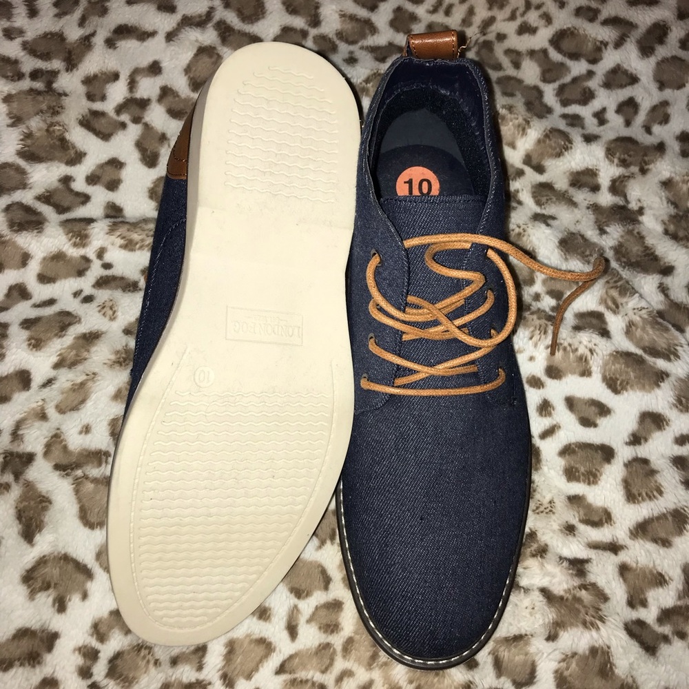 Shoes - Picture 2 of 5